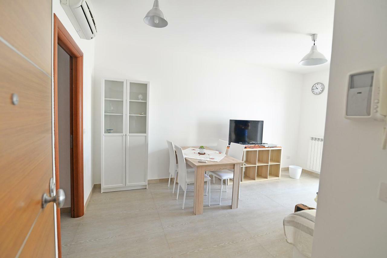 Bed and Breakfast Casa Roberta Monopoli Esterno foto